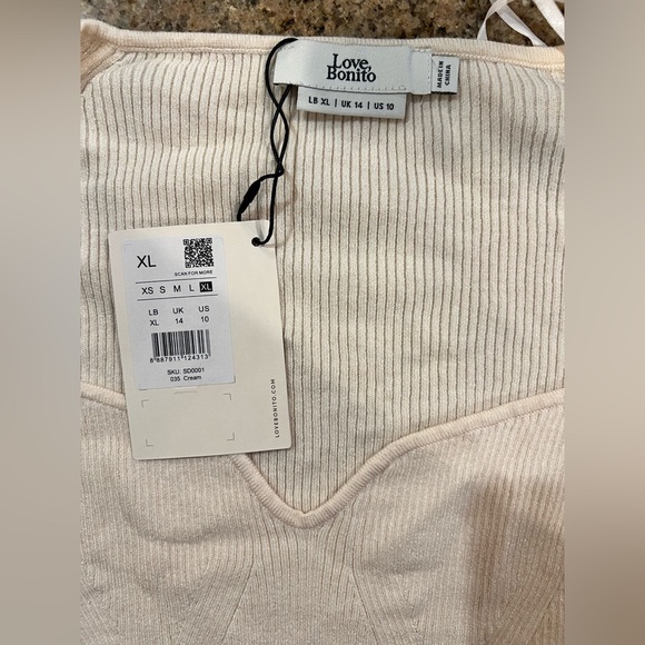 LOVE BONITO Knit Fitted Sweetheart Top bell sleeves size XL/US 10 NWT - Picture 7 of 10
